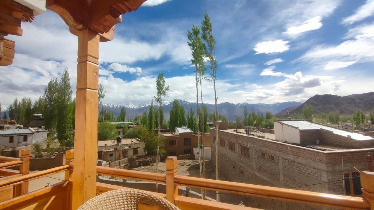 Lha-Zes Hotel Leh Exterior photo