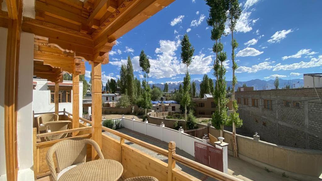 Lha-Zes Hotel Leh Exterior photo